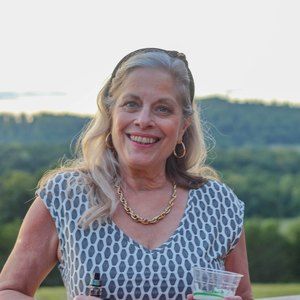 Meet your Posher, Darlene